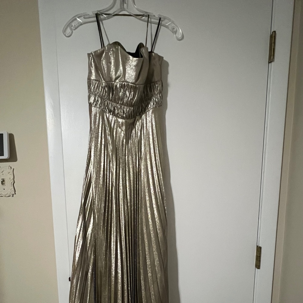 Nicole Miller Gold gown